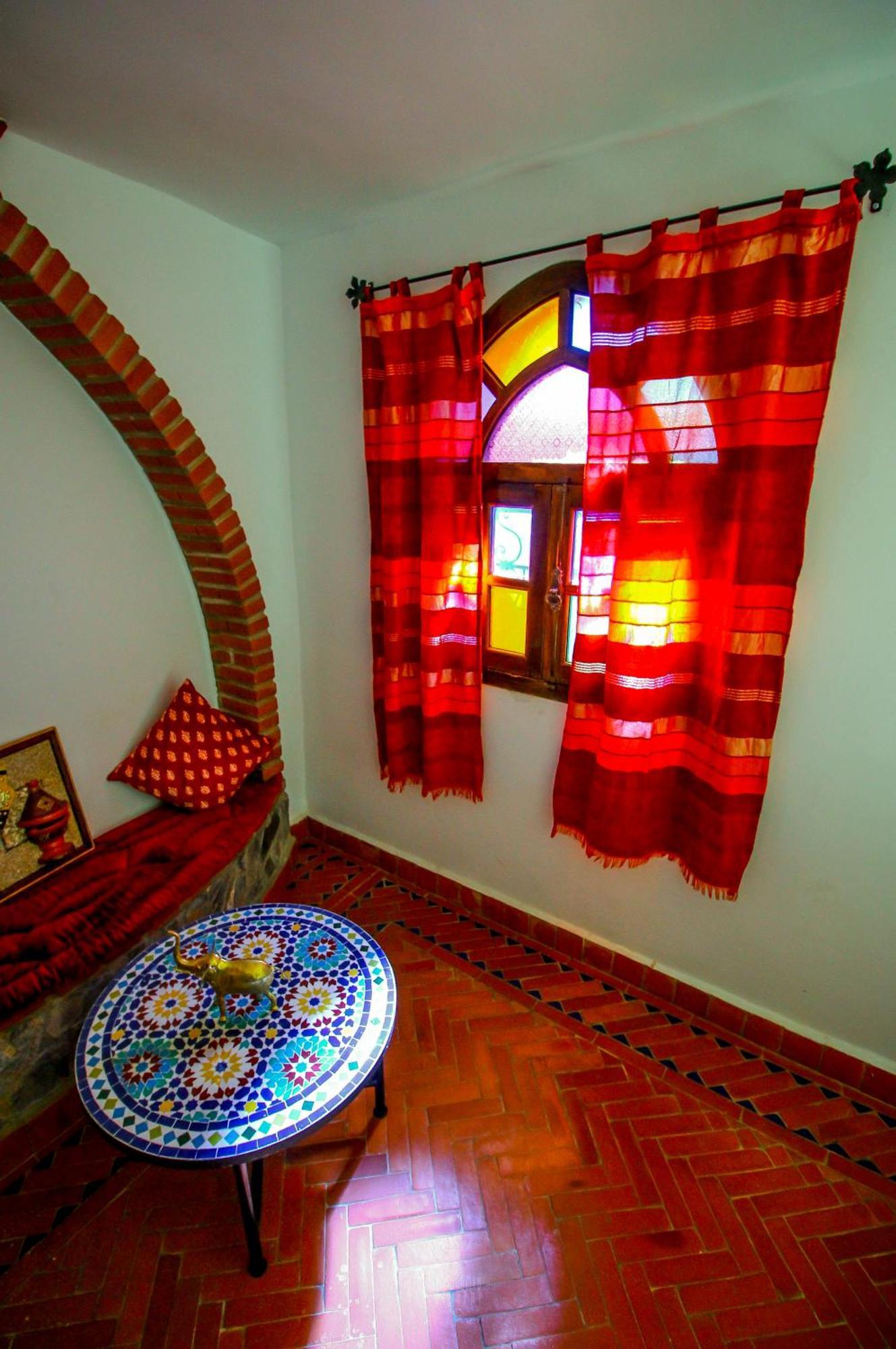 Отель Riad Bab Mahruk Шефшауэн Экстерьер фото
