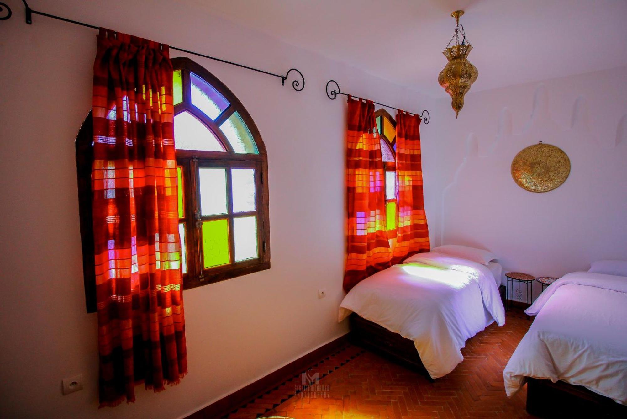 Отель Riad Bab Mahruk Шефшауэн Экстерьер фото